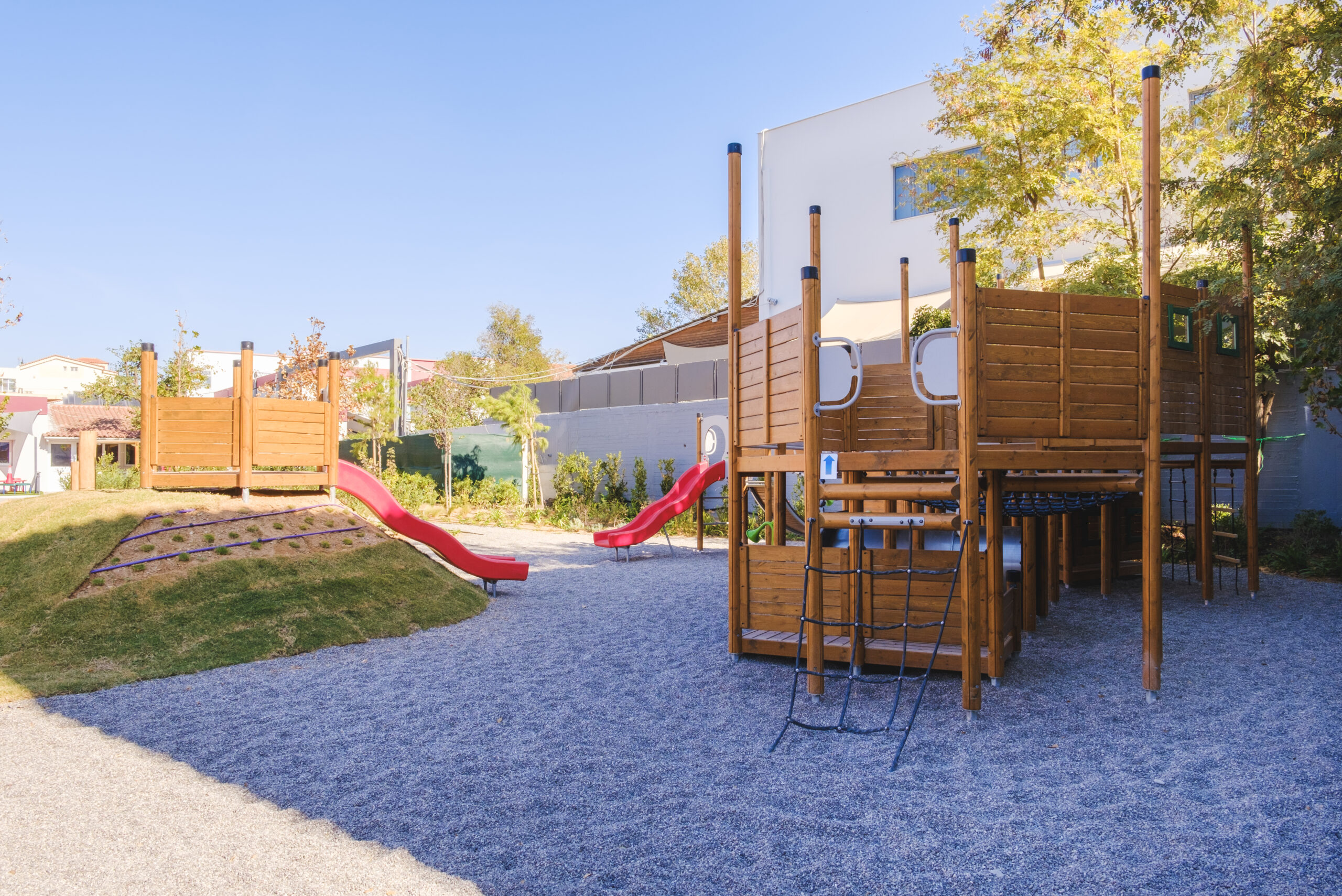 StC_SchoolyardB_07